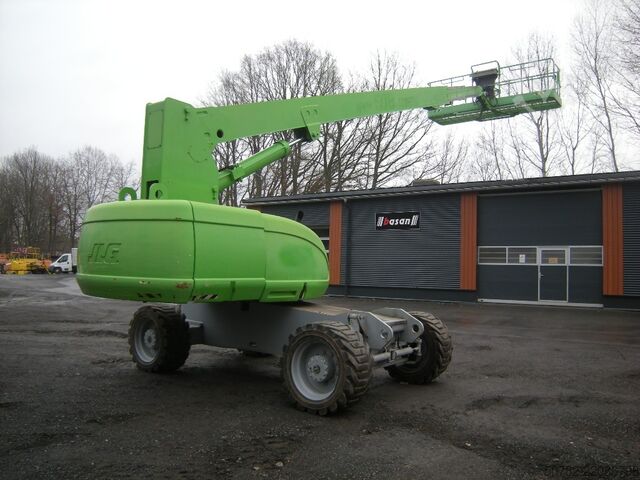 Telescopic boom JLG 680 S Allrad