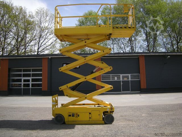 Scissor lift Genie GS 2646 (ID3403)