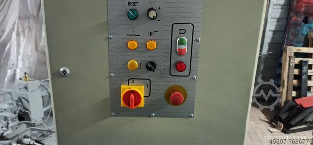 Press hydraulic 6 six meters automat Lignum HK6