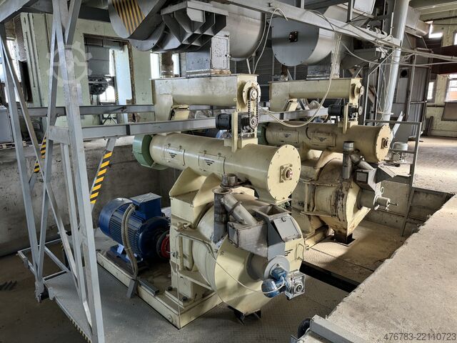 Pellet press La Meccanica Gránit-Mill 90