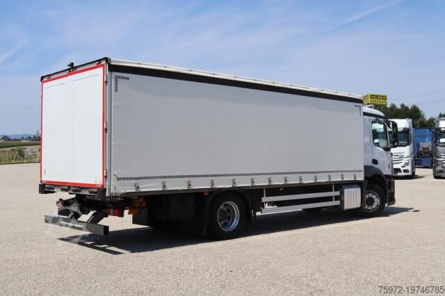 Flatbed truck with tarp Antos 1836L