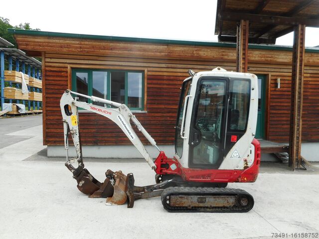 Mini excavator Takeuchi TB 216 ( 1.865kg )