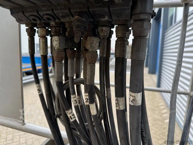 Articulated boom lift Niftylift HR12NE Hoogwerker Knikarmhoogwerker