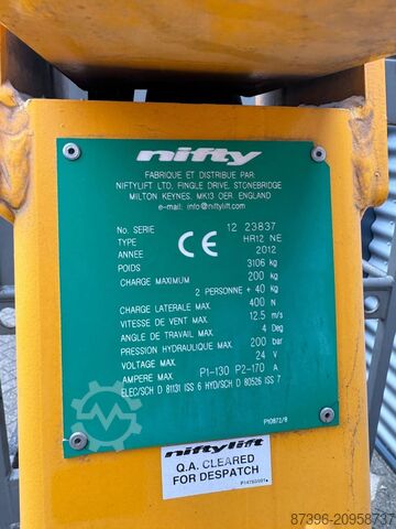 Articulated boom lift Niftylift HR12NE Hoogwerker Knikarmhoogwerker