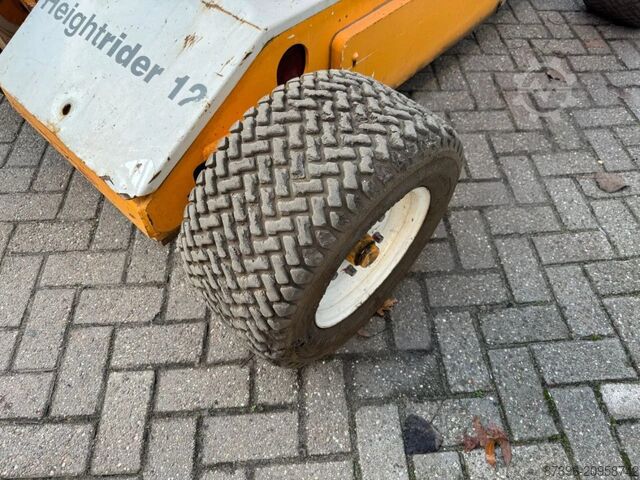 Articulated boom lift Niftylift HR12NE Hoogwerker Knikarmhoogwerker