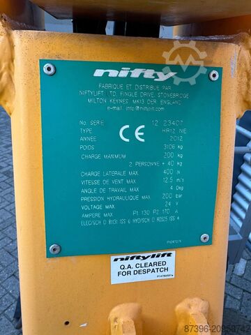 Articulated boom lift Niftylift HR12NE Hoogwerker Knikarmhoogwerker