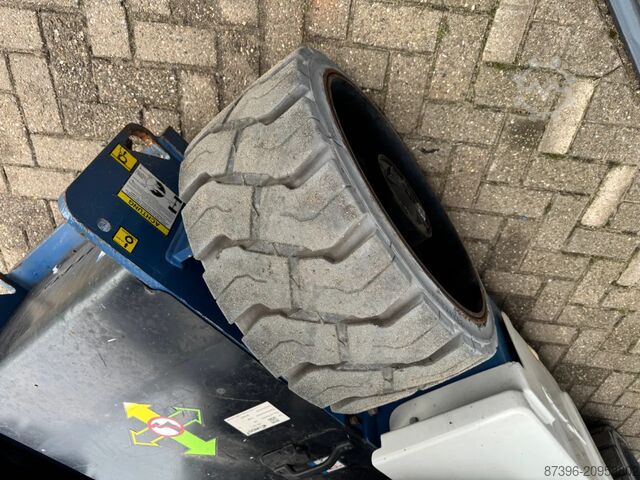 Articulated boom lift Niftylift HR17NE Hoogwerker Knikarmhoogwerker