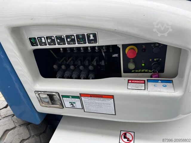 Articulated boom lift Niftylift HR17NE Hoogwerker Knikarmhoogwerker