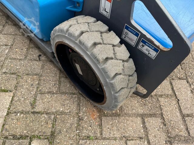 Telescopic boom lift Haulotte Star 10 Hoogwerker Masthoogwerker