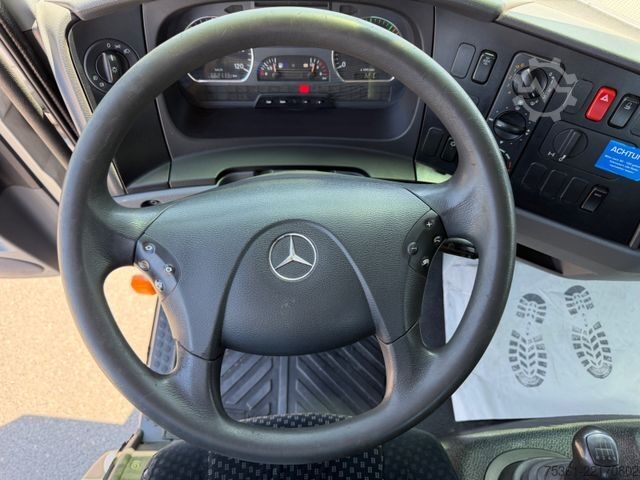 Abschleppwagen MERCEDES-BENZ Atego 822 Abschleppwagen Verschiebeplateau OMARS