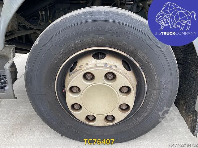 Refrigerated/frozen transport Renault D 210