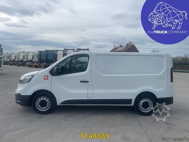 Panel van Renault Trafic Trafic 3 150.30 EDC6 L1H1