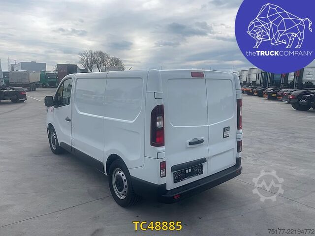 Panel van Renault Trafic Trafic 3 150.30 EDC6 L1H1