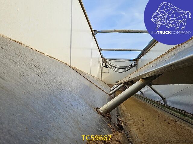 System Trailers System Trailers 