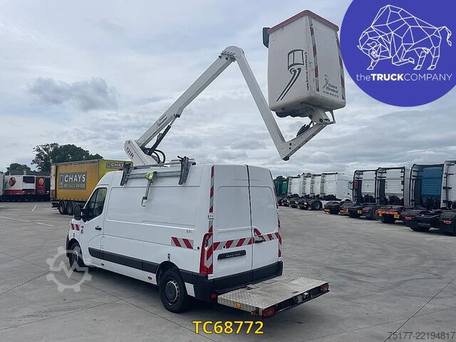 Lifting platform Renault Master 145.35 nacelle