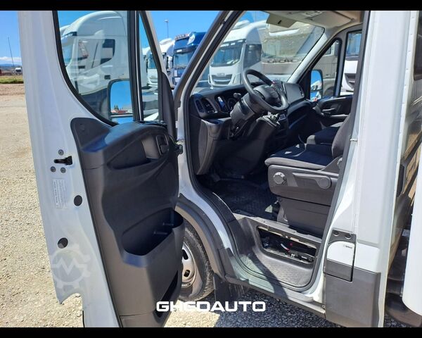 Minibus IVECO 35C16 - 35C16H BOX CON SPONDA