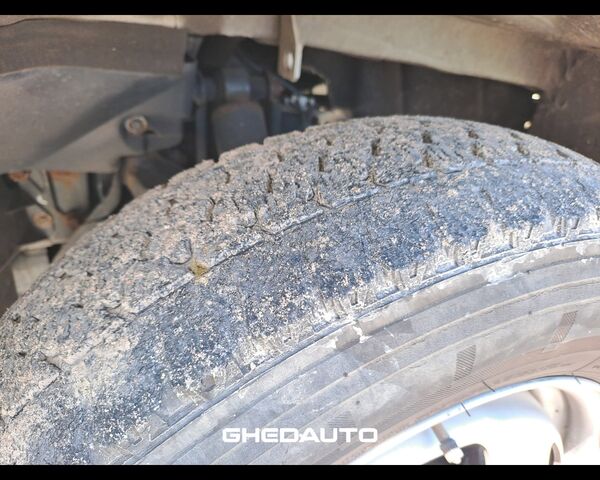 Minibus IVECO 35C16 - 35C16H BOX CON SPONDA