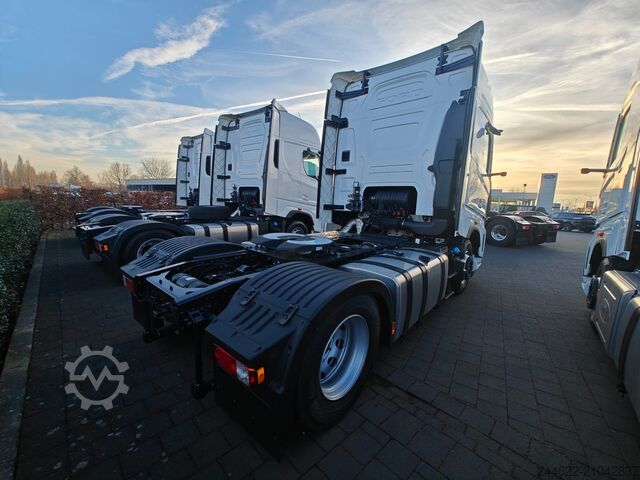 Standard tractor unit Ford Truck F-Max L - Full lease 2000€* ex BTW/maand