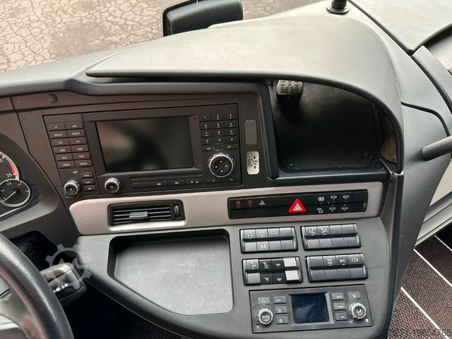 Motor coach SETRA S 516 HD/2 48+2+1