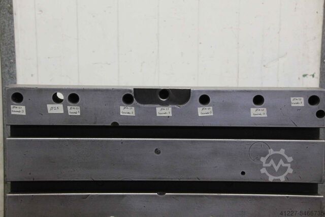 Clamping angle unbekannt 690/700/H693 mm