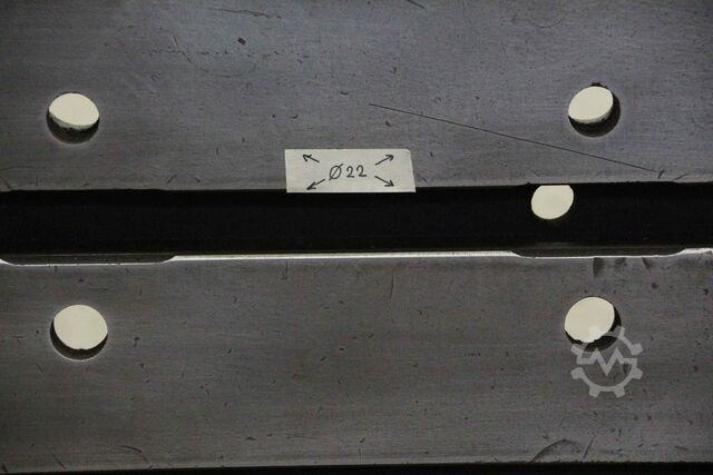 Clamping angle unbekannt 690/700/H693 mm