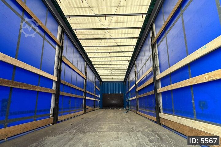 Sliding tarpaulins Krone SD / Steering axle / Lift axle / Mounted forkli...
