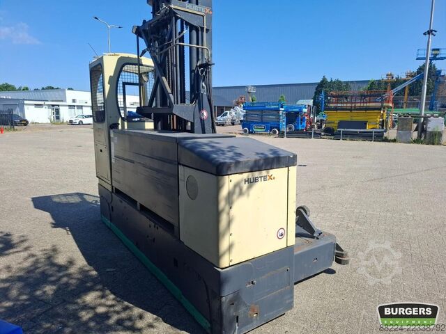 Side-loader forklift Hubtex MQ30
