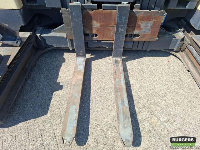 Seitenstapler Hubtex MQ30