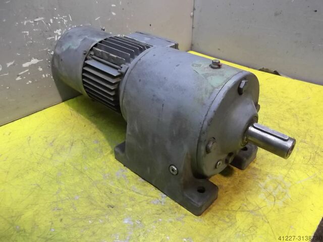 Gear motor 0.37 kW 42 rpm SEW-EURODRIVE R60DT71D4BHZ