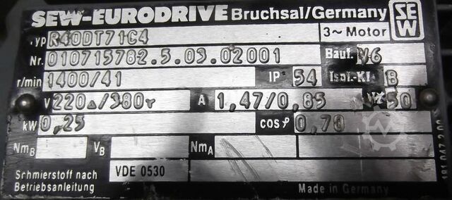 Gear motor 0.25 kW 41 rpm SEW-EURODRIVE R40DT71C4