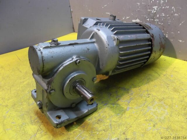 Gear motor 0.37 kW 80 rpm Obermoser D32RSch0D