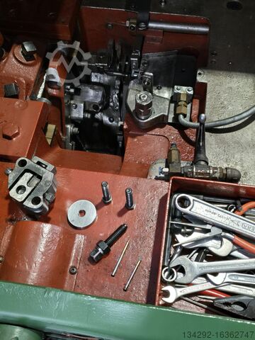Screw making machine National Machinery M5
