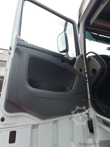 Standard SZM DAF XF 530 FT   ADR totale