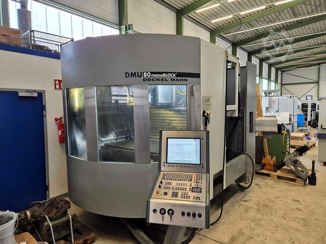 Universal-Bearbeitungszentrum DECKEL MAHO DMU 80 monoBlock