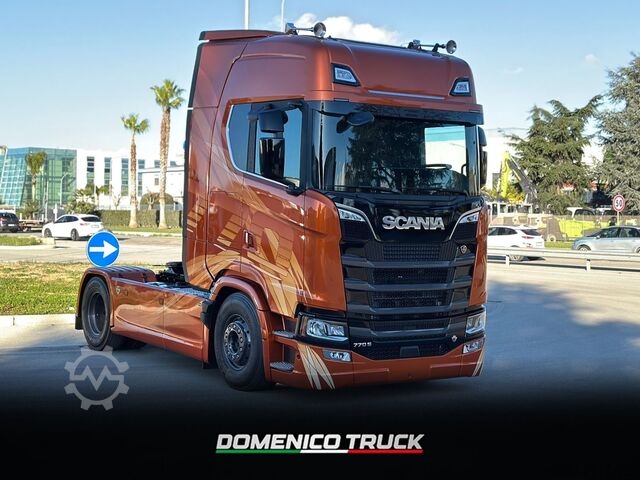 Standard tractor unit SCANIA 770S FIRE EDITION