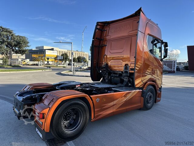 Standard tractor unit SCANIA 770S FIRE EDITION