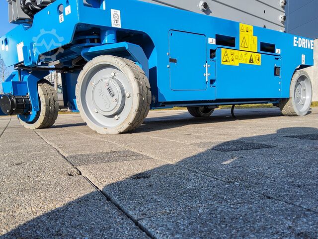 Scherenarbeitsbühne Genie GS 4046