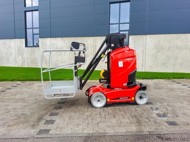 Vertikalmastbühne Manitou 100 VJR