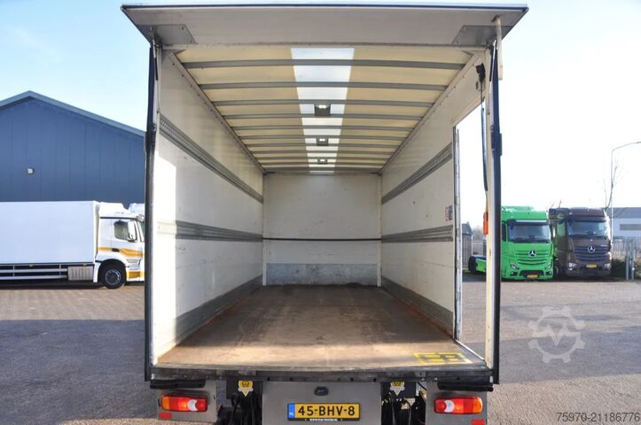 Koffer Volvo FL 210 2016 DHOLLANDIA 220.300km