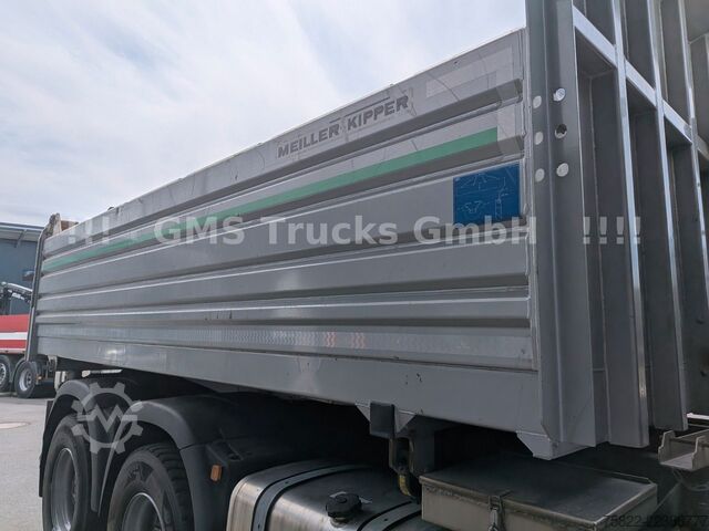 Three-sided tipper truck MAN TGS 33.500 / Manual /Meiller BORDMATIK/WENIG KM