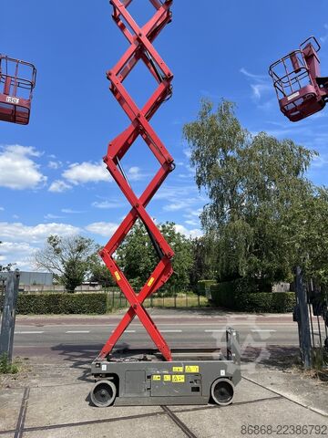Used scissor lift Genie GS-3246 GENIE GS-3246
