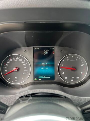 Panel van MERCEDES-BENZ Sprinter 314 AUTOMATIK NAVI DISTRONIC KAMERA LED