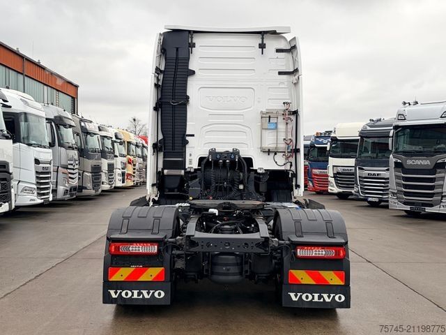 Standard SZM VOLVO FH 500 * I SAVE * ACC * XL * I COOL * LED