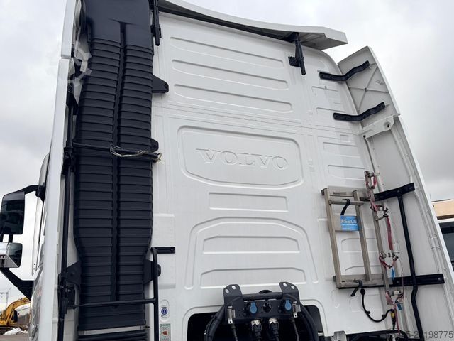 Standard SZM VOLVO FH 500 * I SAVE * ACC * XL * I COOL * LED