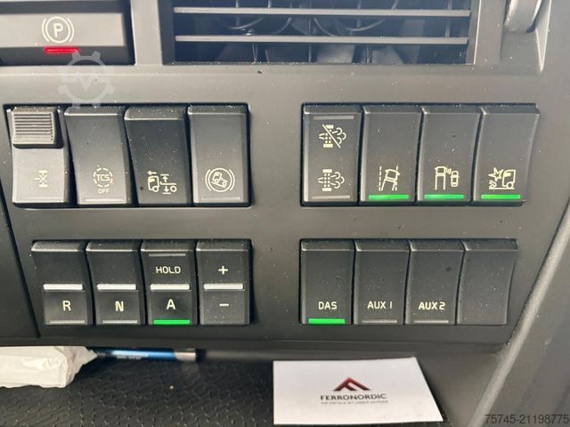 Standard SZM VOLVO FH 500 * I SAVE * ACC * XL * I COOL * LED