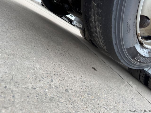 LKW mit Getränkeaufbau SCANIA P 320 * GETRÄNKEWAGEN * LBW 2 TON * GEPFLEGT*TÜV