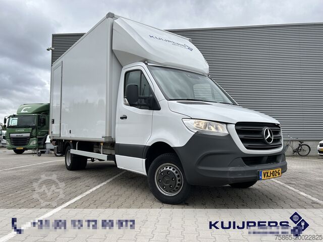 Koffer Mercedes-Benz Sprinter 515 1.9 CDI / 126 dkm / Box 4.4 mtr / ...