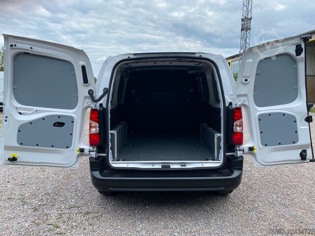 Box wagon long FIAT Doblo Kastenwagen XL 1.5 Klima Kamera