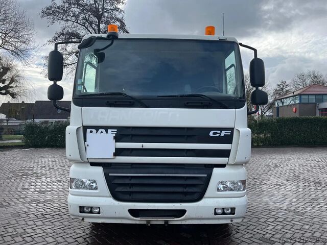 Standard-SZM DAF CF 85 FT