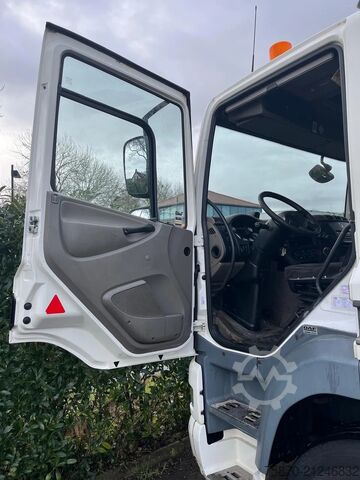 Standard-SZM DAF CF 85 FT